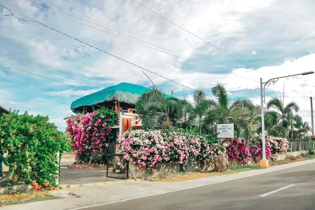 Airport View Hotel Vigan Buitenkant foto