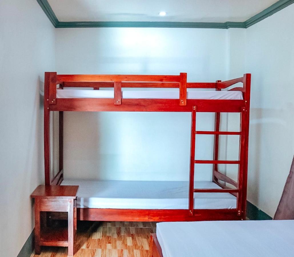 Airport View Hotel Vigan Buitenkant foto